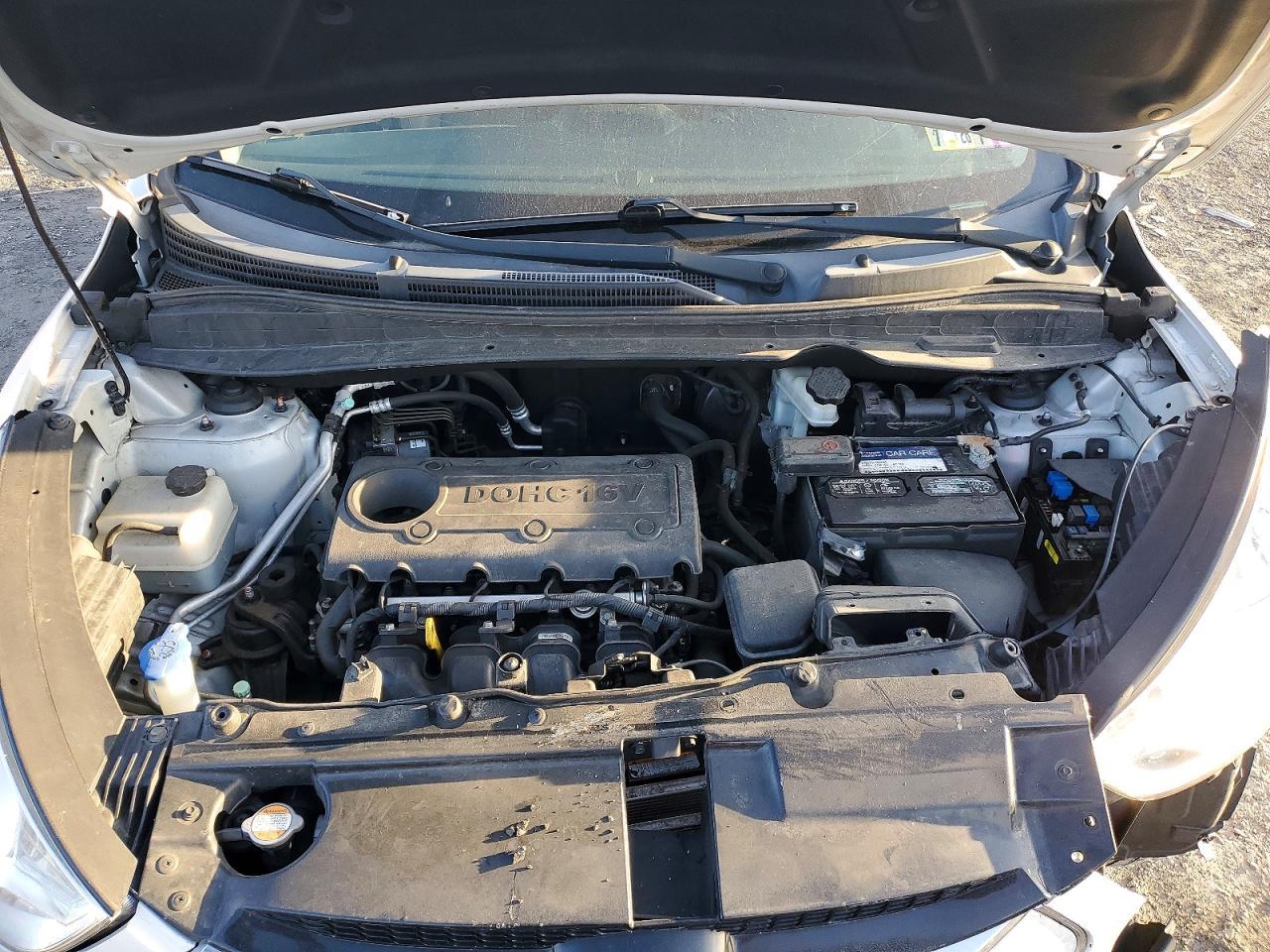 2011 HYUNDAI TUCSON