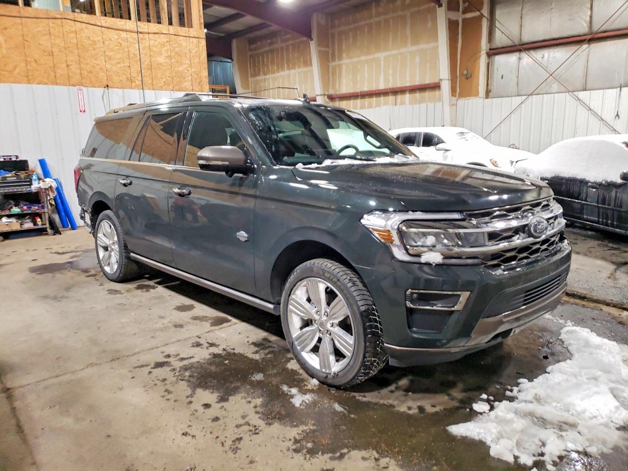 2023 FORD Expedition