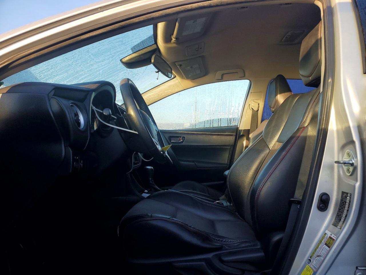 2017 TOYOTA COROLLA