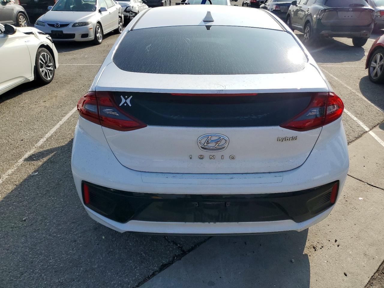 2018 HYUNDAI Ioniq