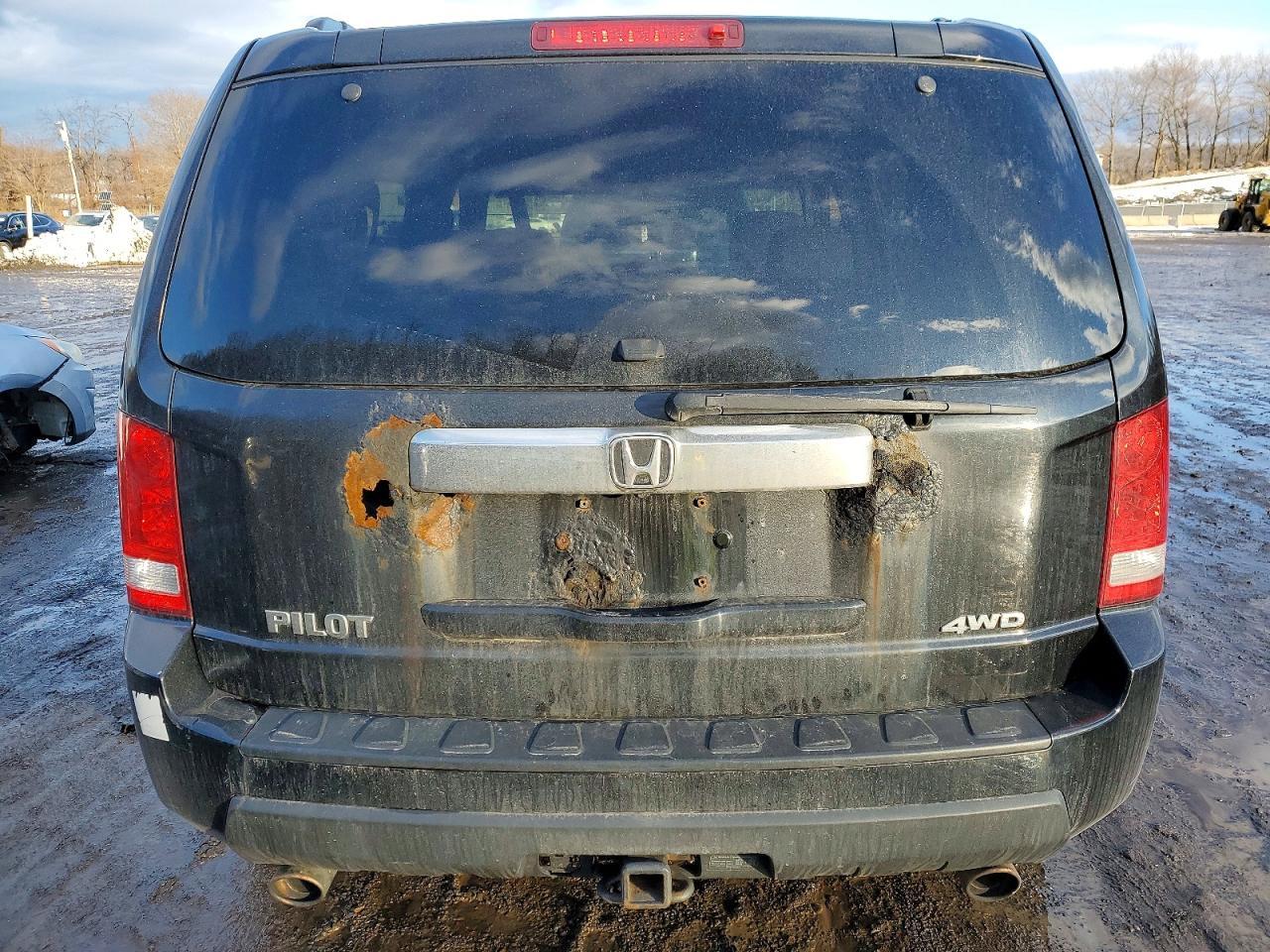 2011 HONDA PILOT