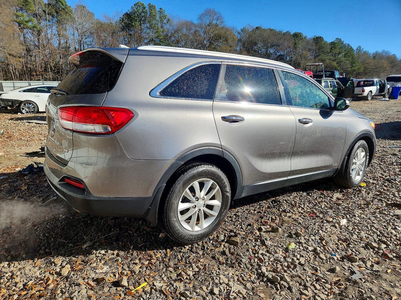 2017 KIA SORENTO