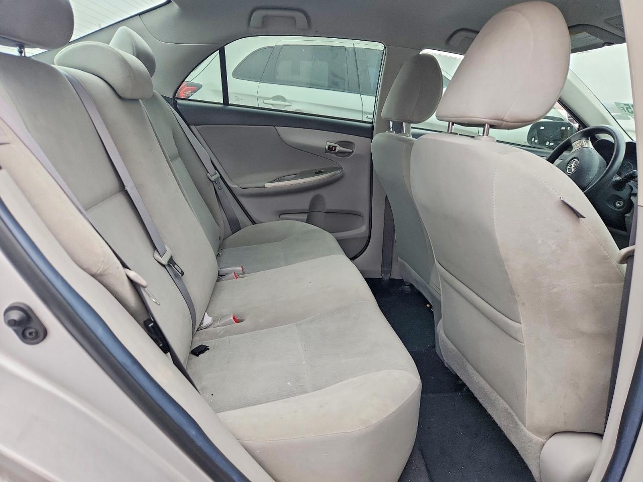 2012 TOYOTA COROLLA