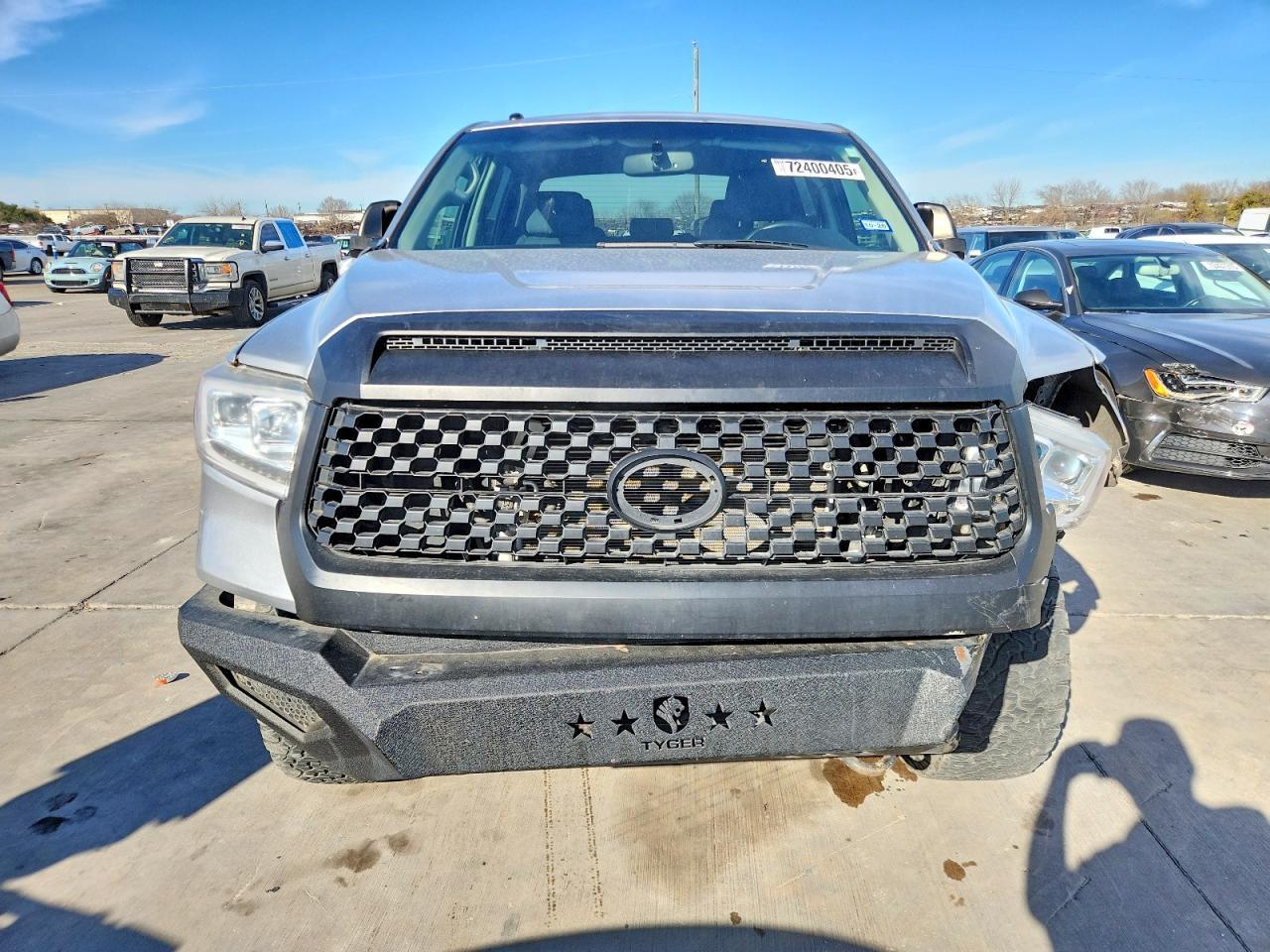 2016 TOYOTA TUNDRA