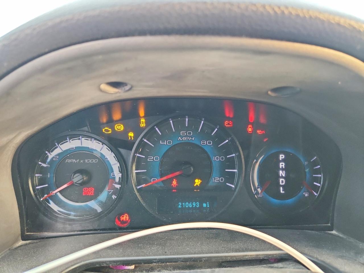 2010 FORD FUSION