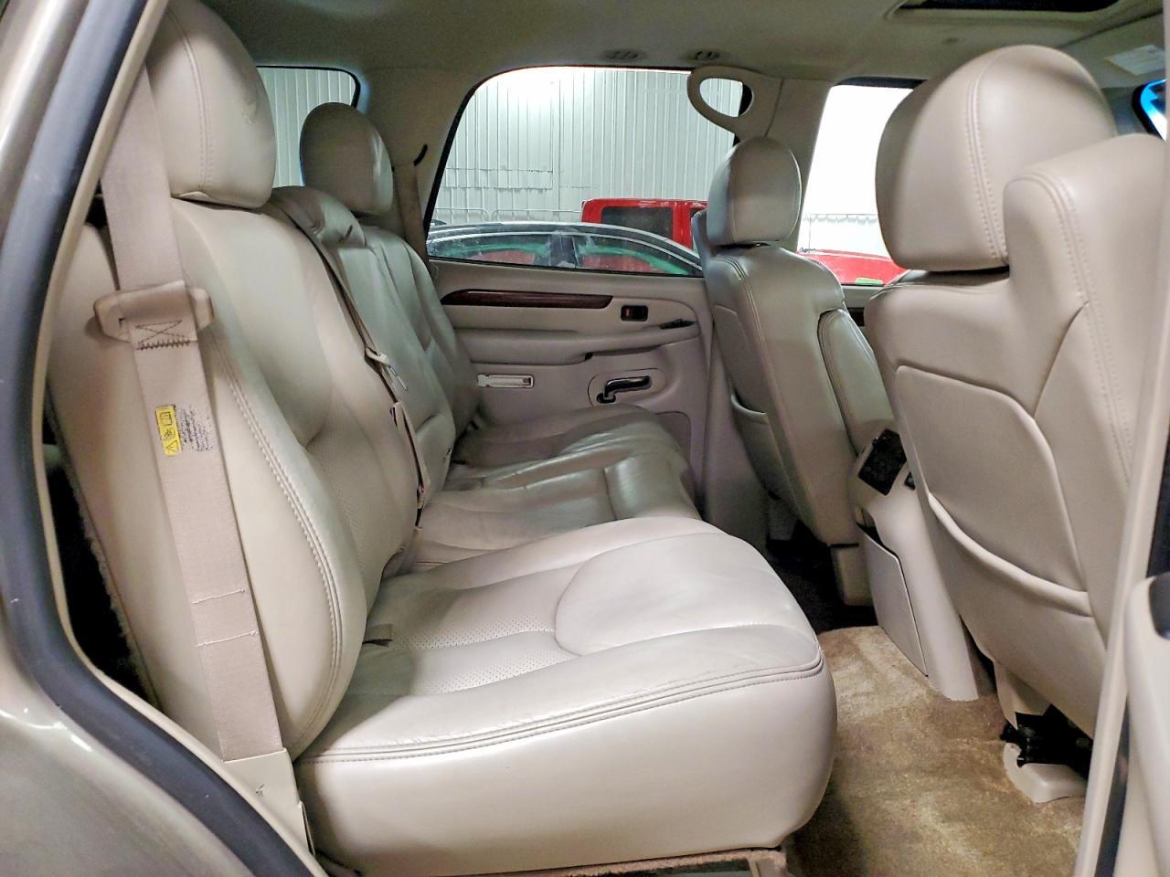 2003 CADILLAC ESCALADE
