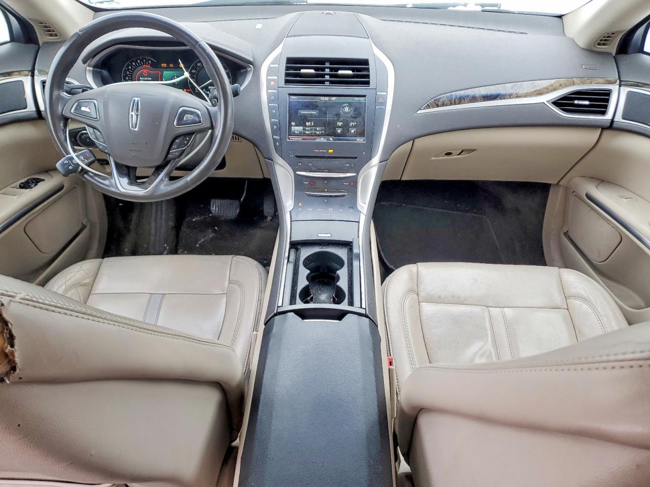 2016 LINCOLN MKZ