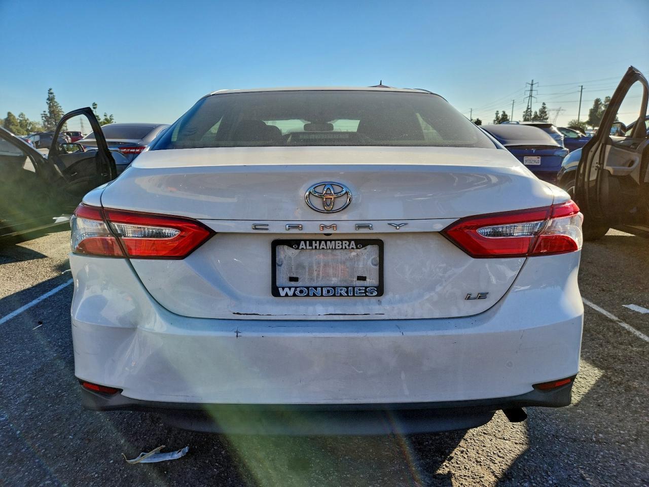 2018 TOYOTA CAMRY