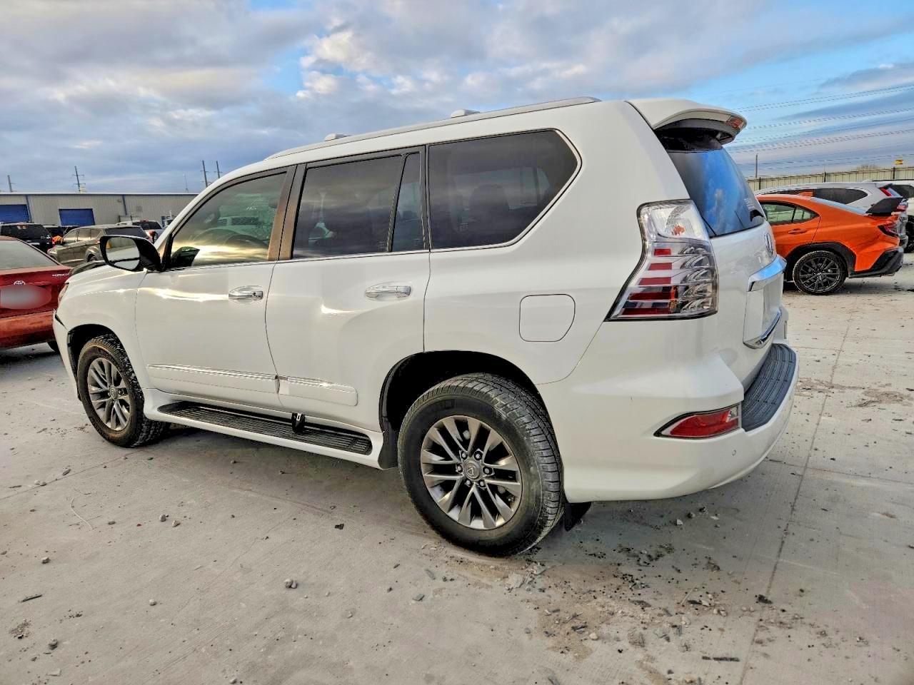 2015 LEXUS GX 460