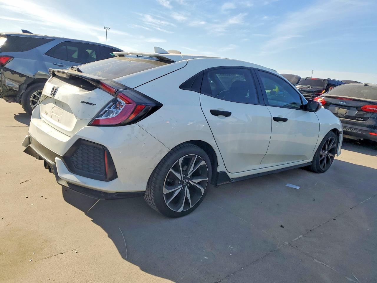 2018 HONDA CIVIC