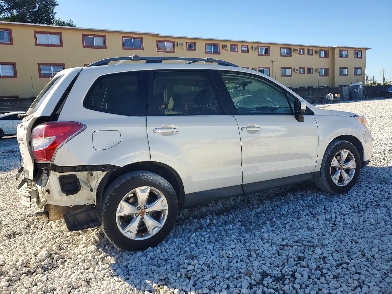 2015 SUBARU FORESTER