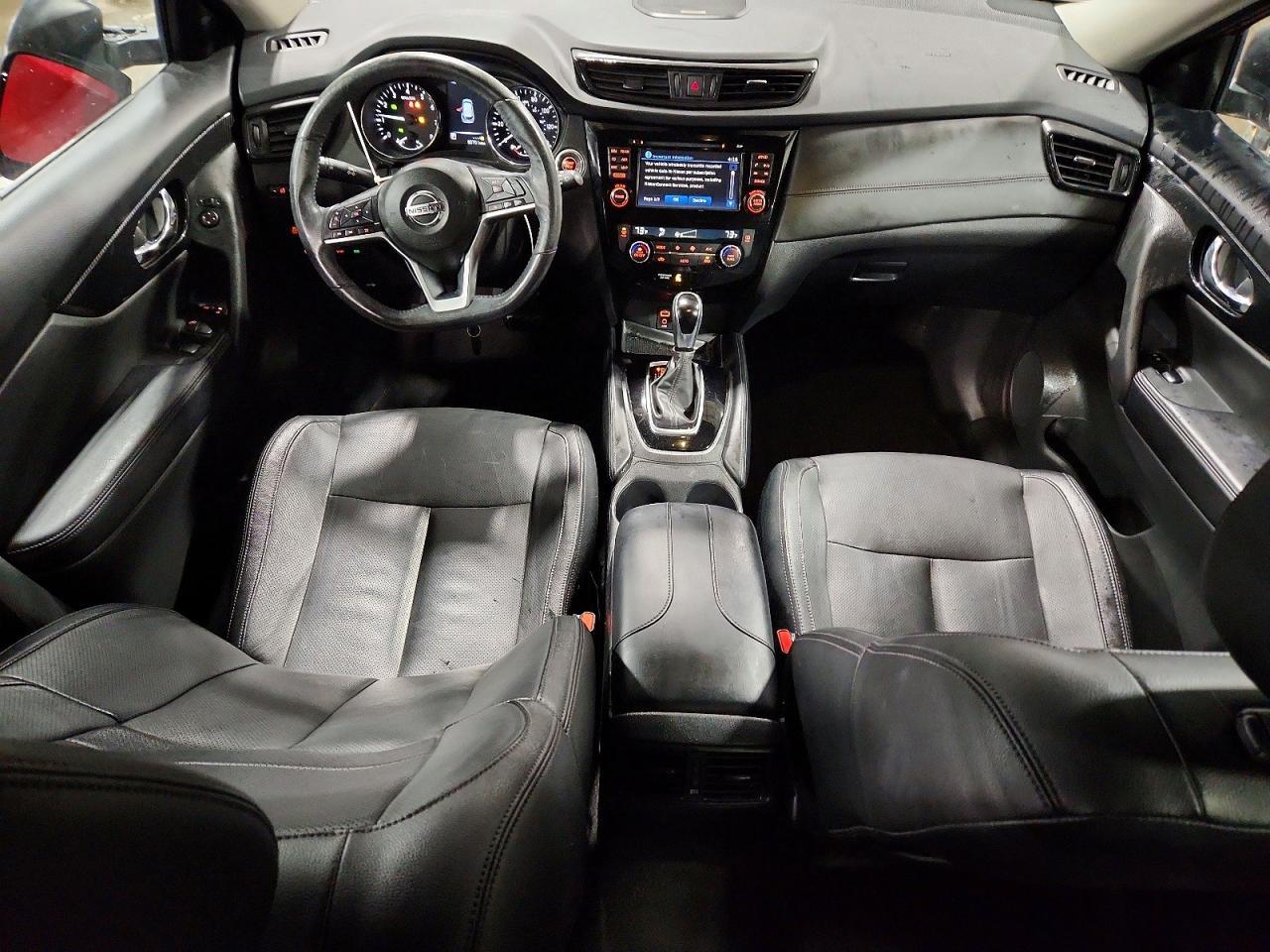2017 NISSAN ROGUE