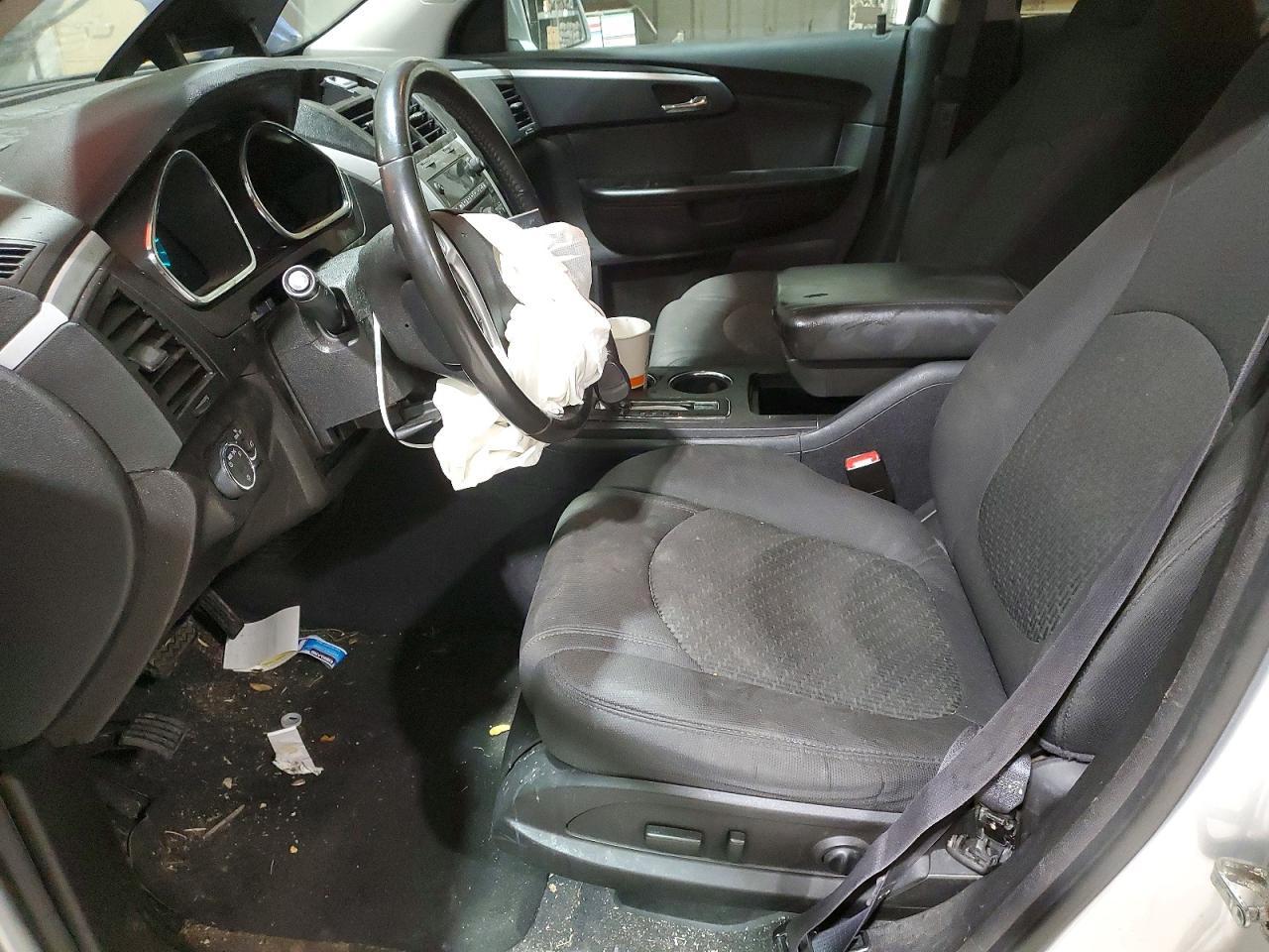 2011 CHEVROLET TRAVERSE