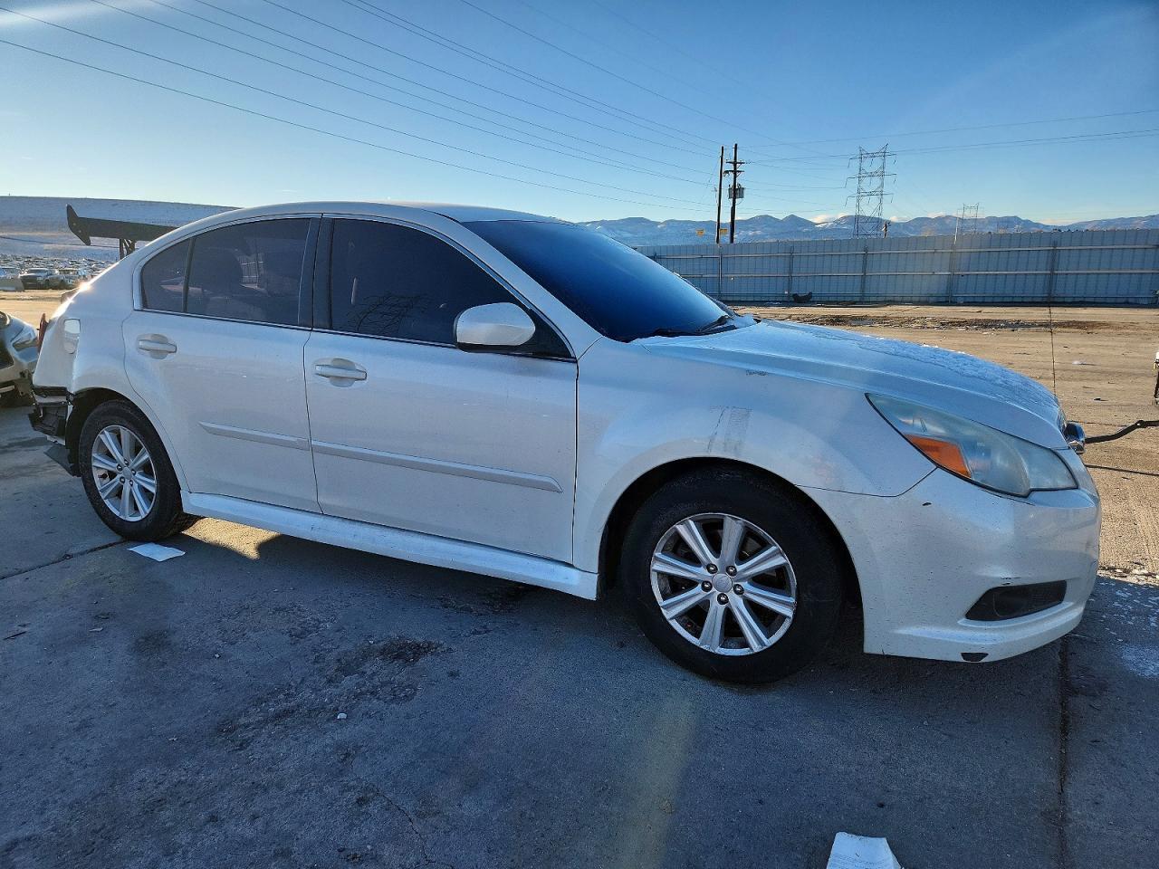 2011 SUBARU Legacy