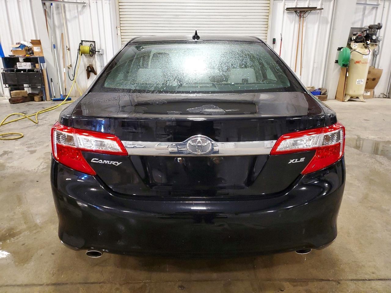 2012 TOYOTA CAMRY