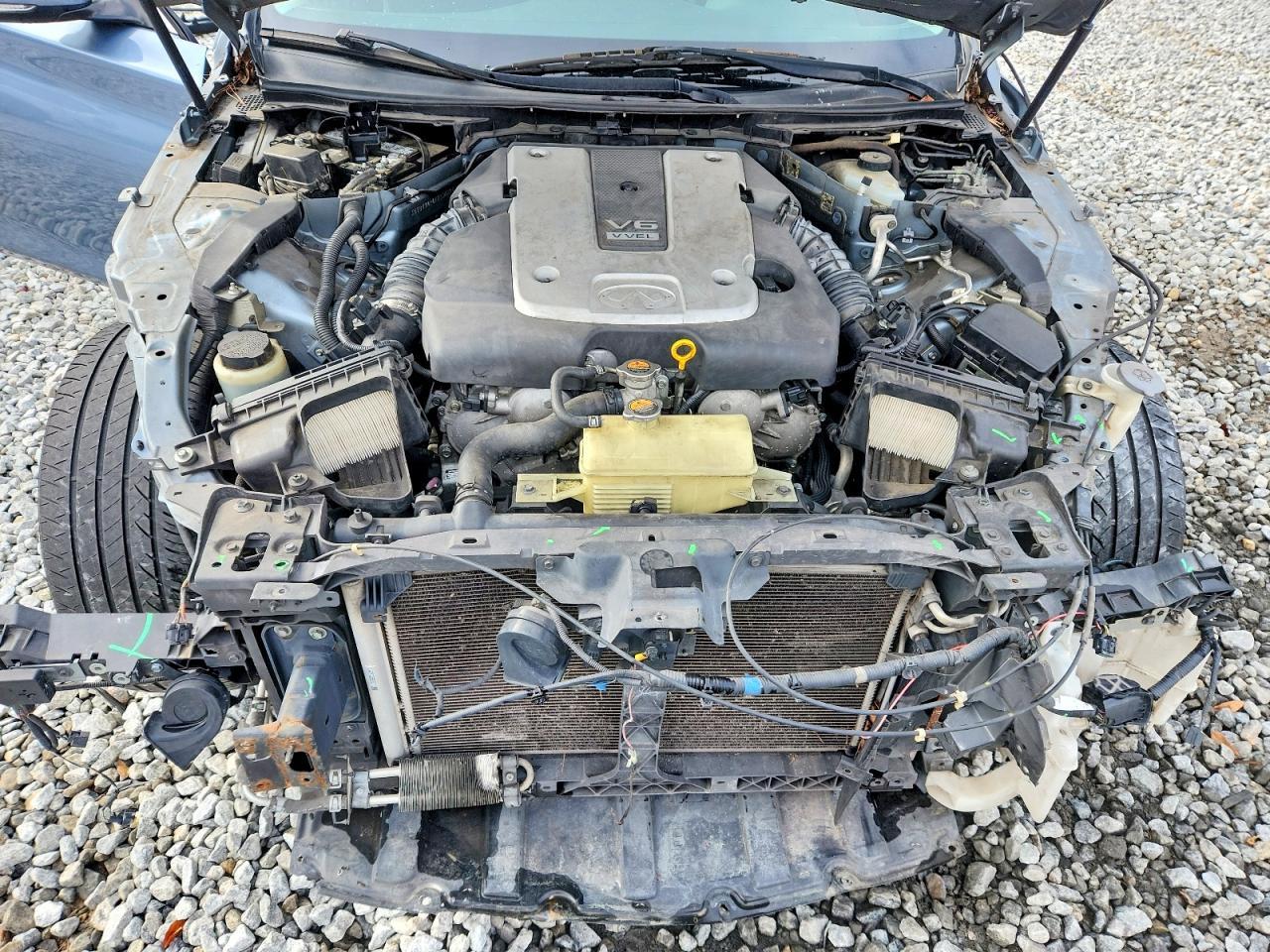 2015 INFINITI Q50