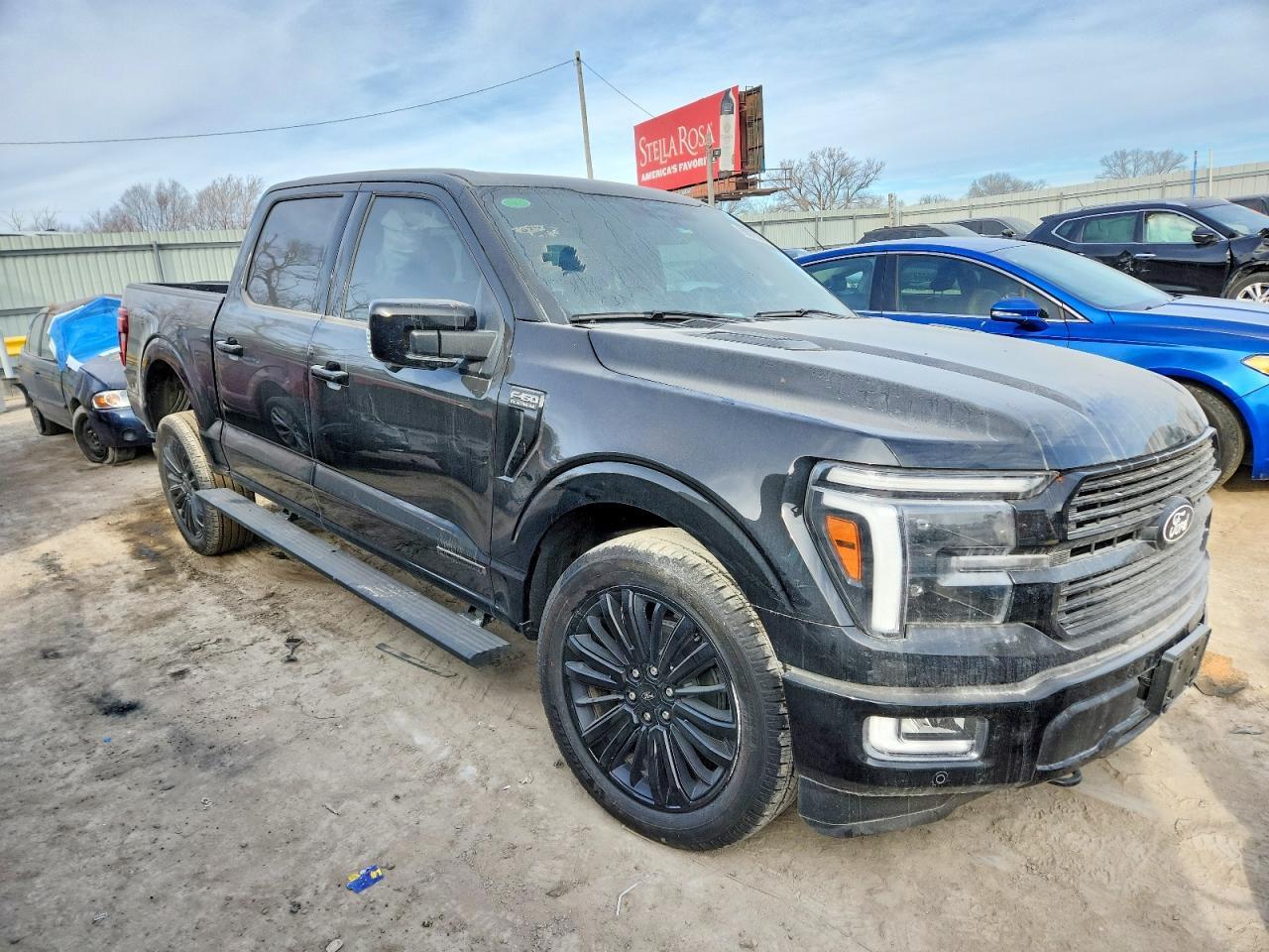 2025 FORD F-150 Lightning