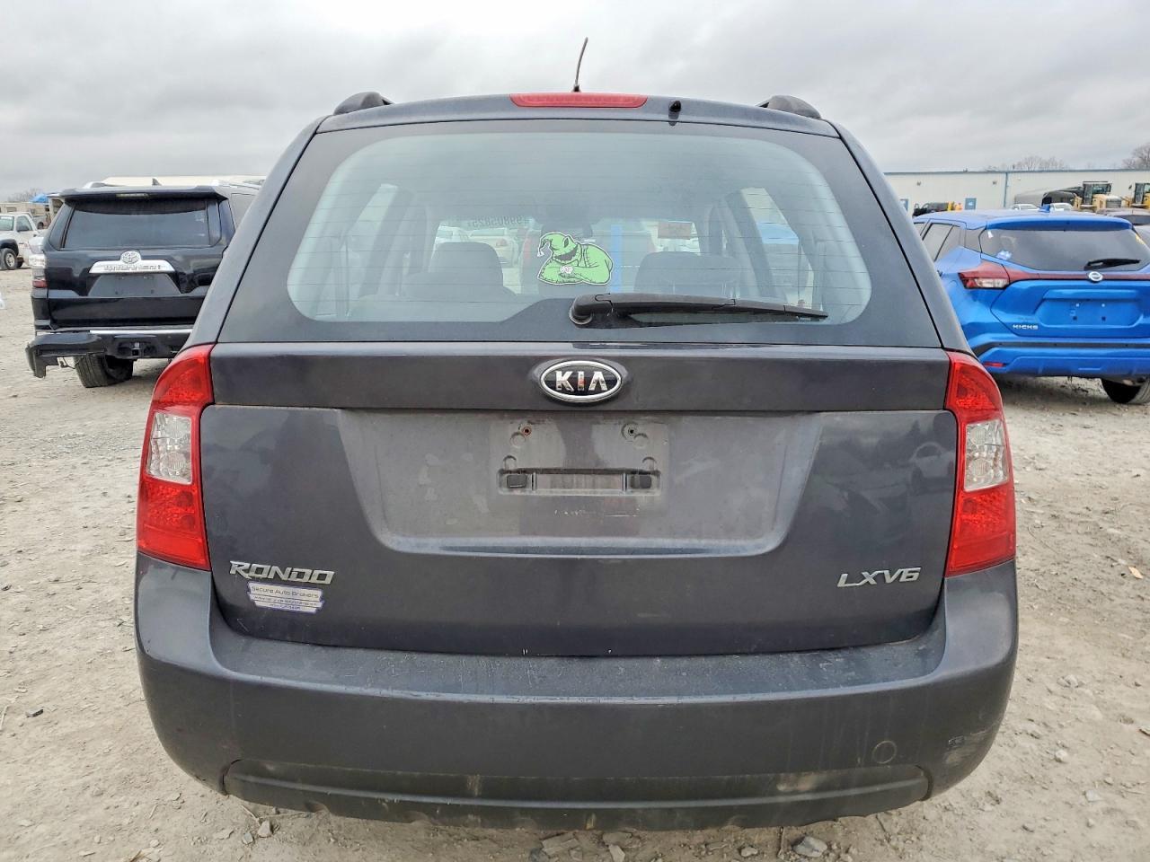 2008 KIA RONDO