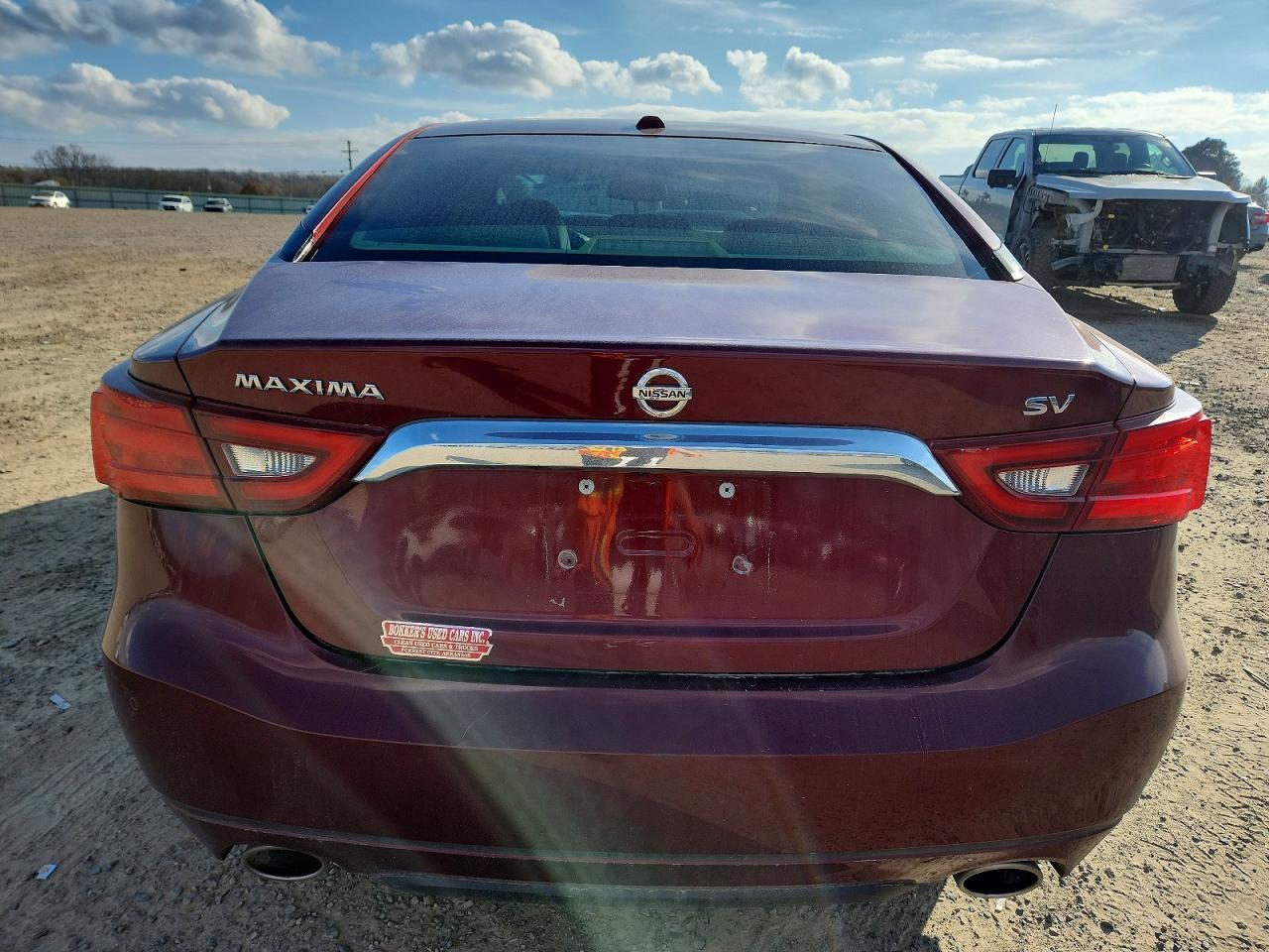 2017 NISSAN Maxima