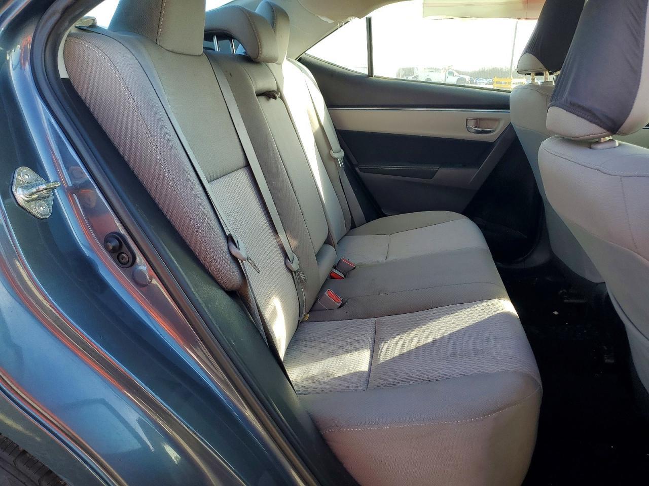 2015 TOYOTA COROLLA