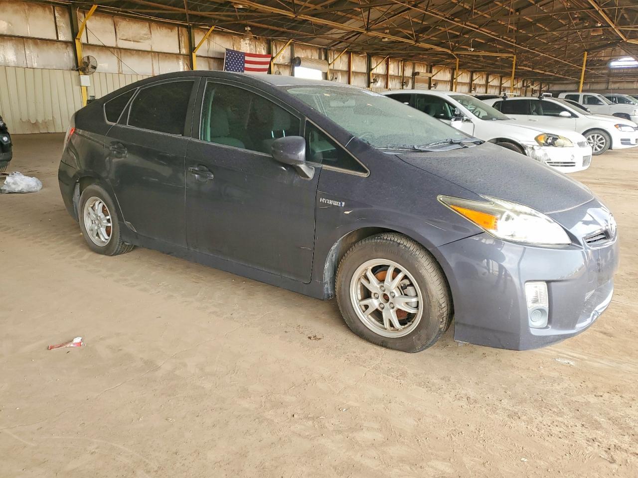 2011 TOYOTA PRIUS