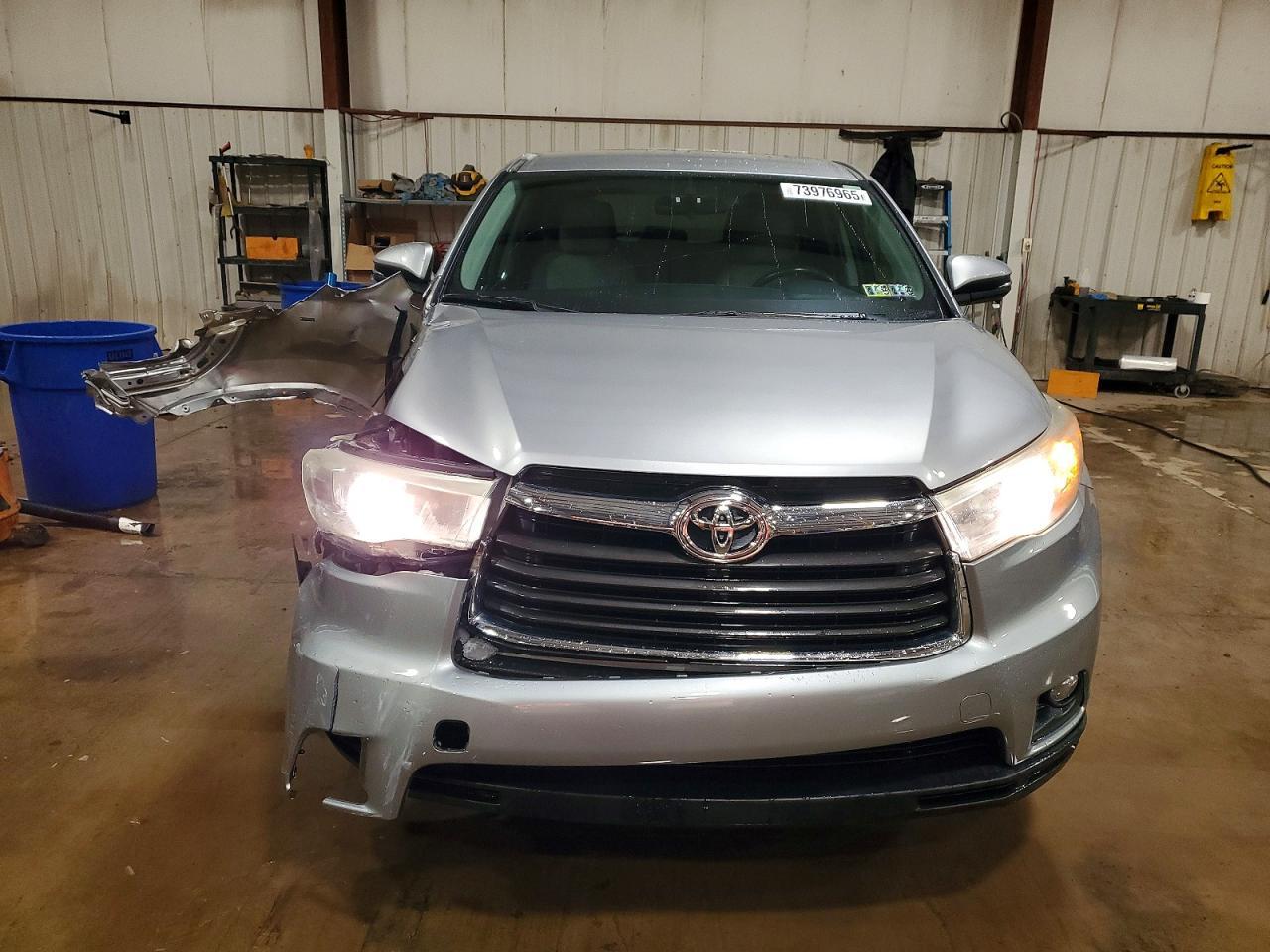 2014 TOYOTA HIGHLANDER