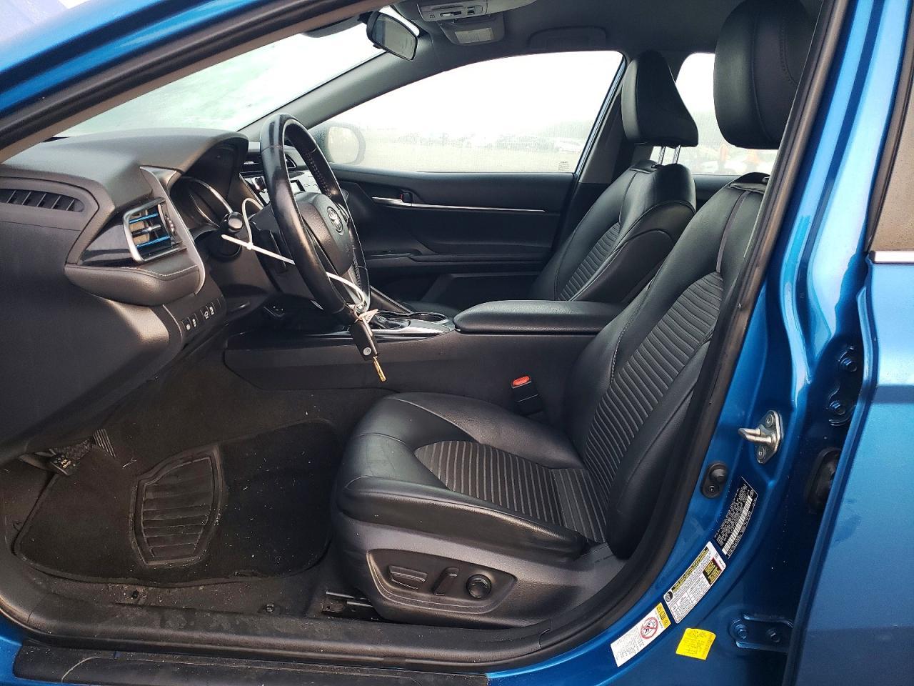 2019 TOYOTA CAMRY