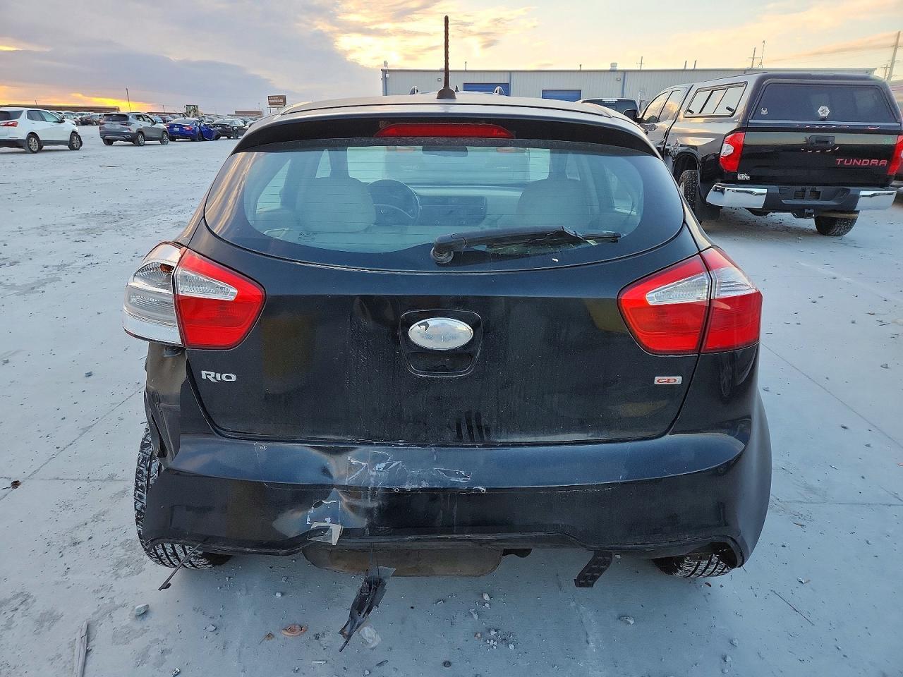 2013 KIA RIO