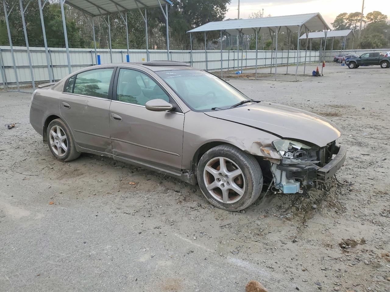 2004 NISSAN ALTIMA