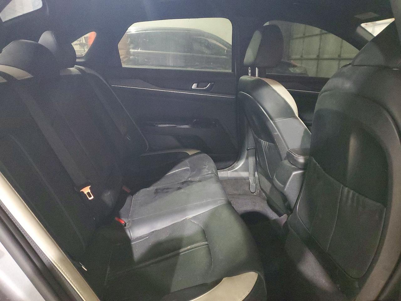 2025 KIA K5