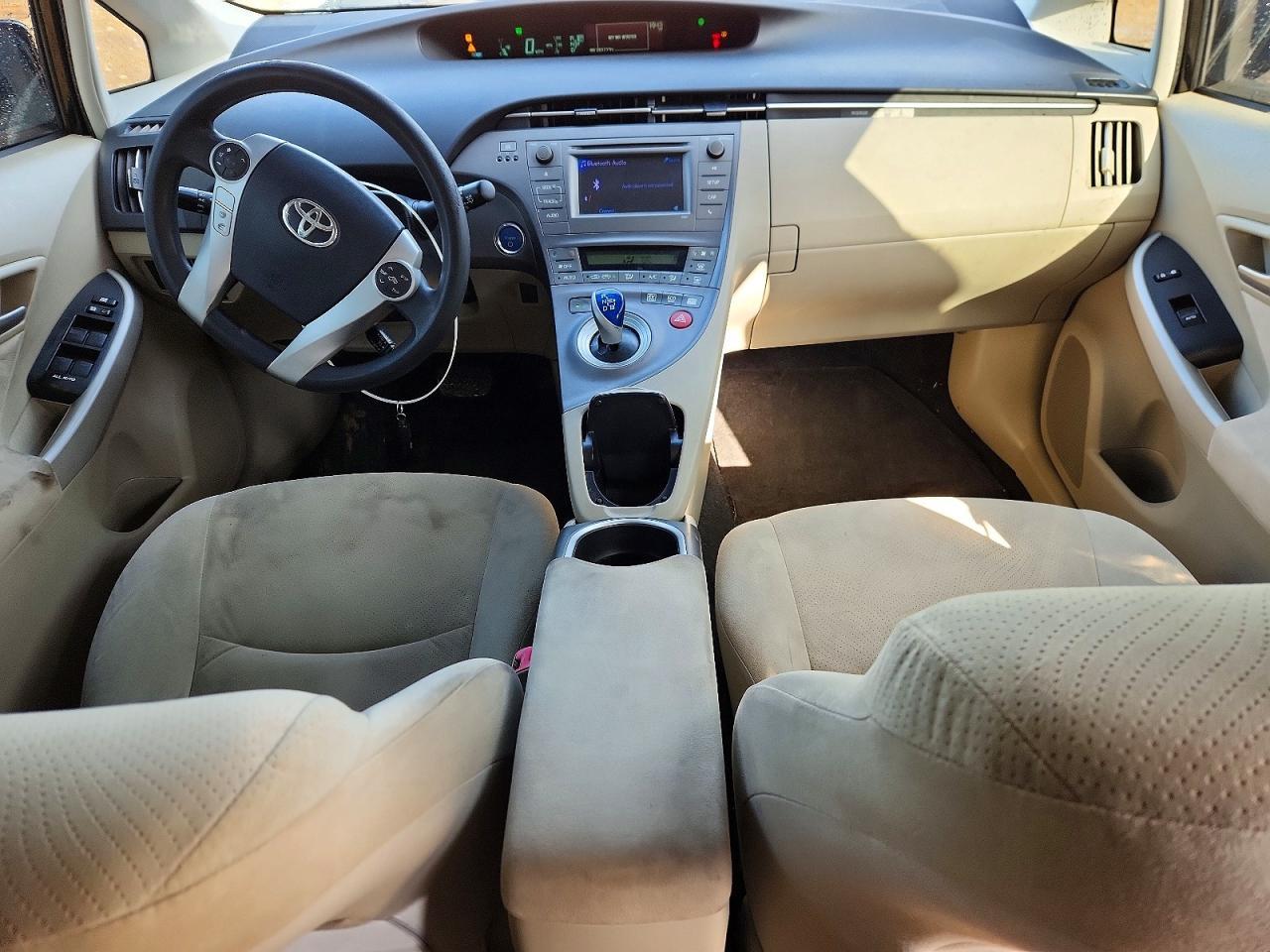 2012 TOYOTA PRIUS