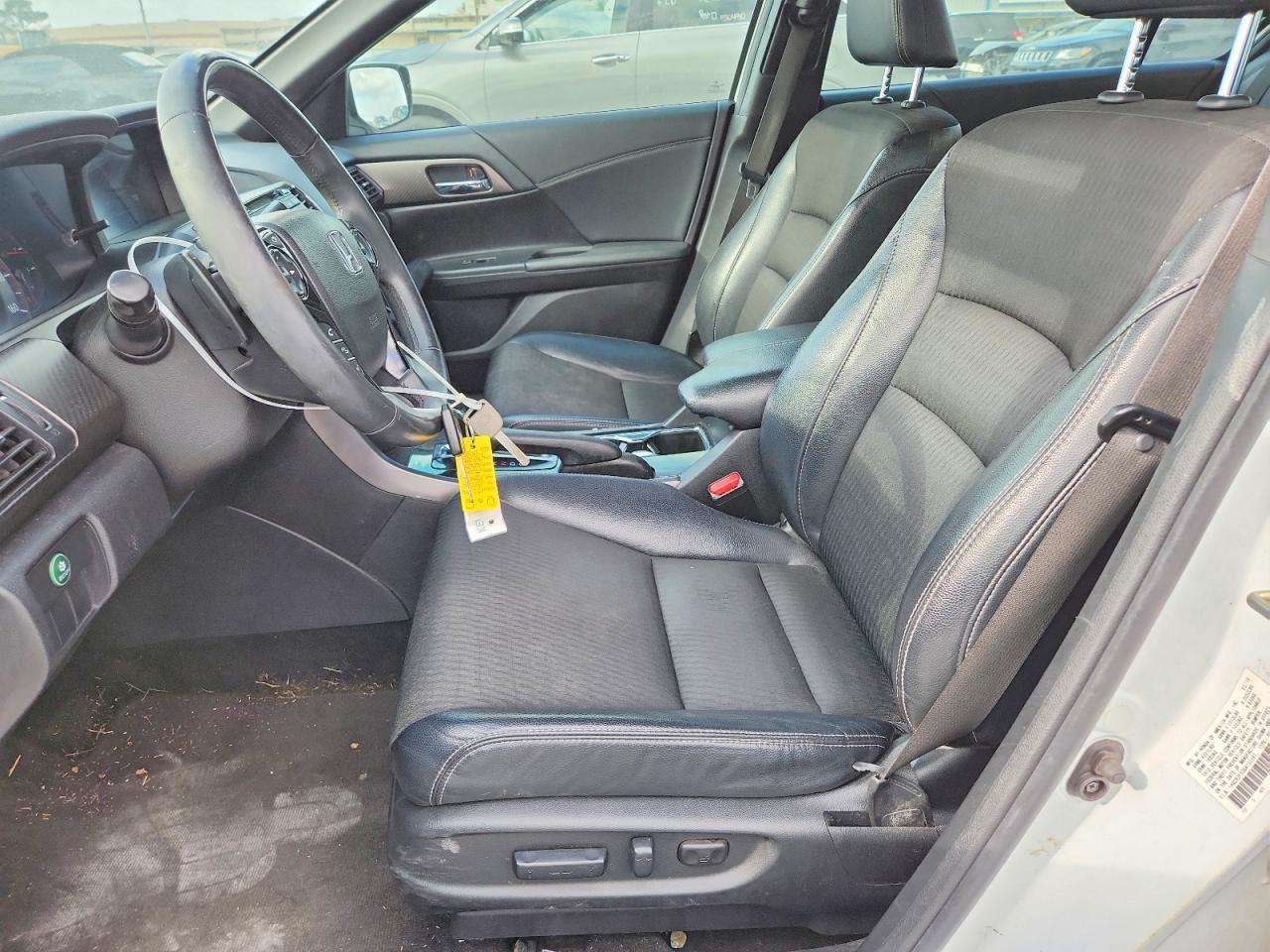 2016 HONDA ACCORD