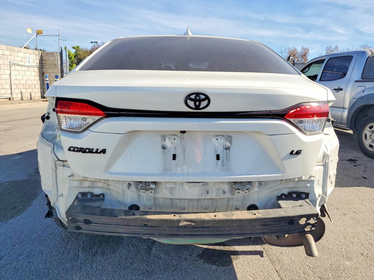 2021 TOYOTA COROLLA