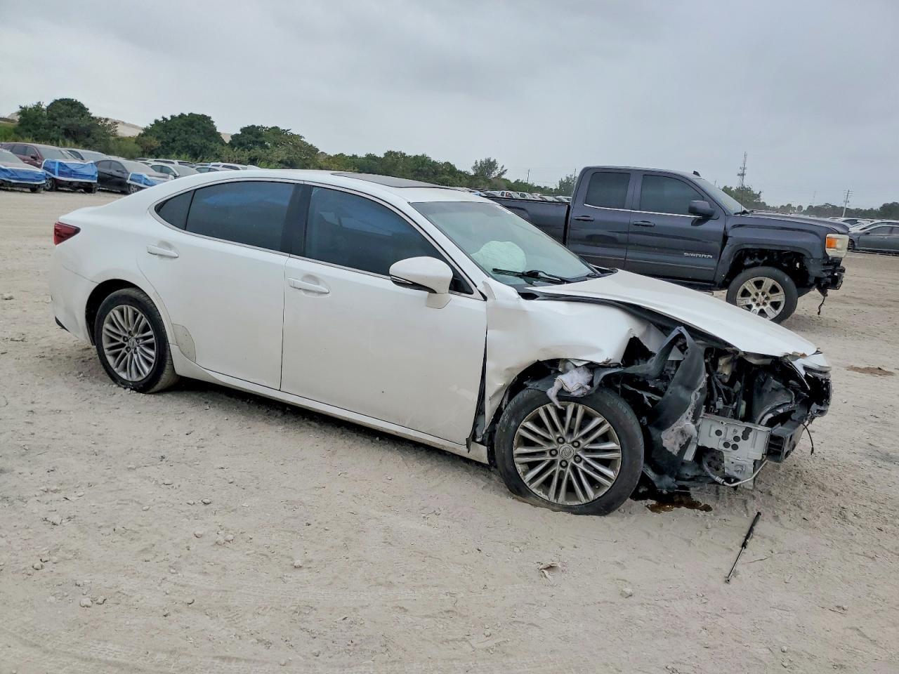 2016 LEXUS ES 350