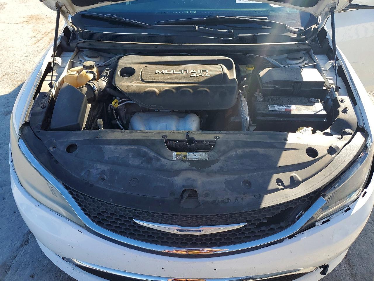 2016 CHRYSLER 200
