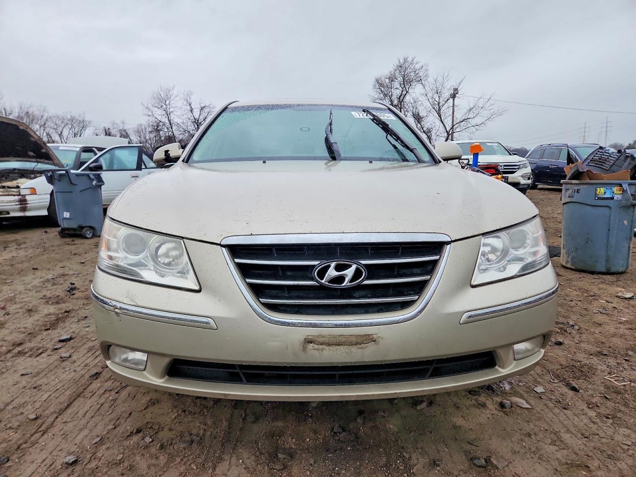 2010 HYUNDAI SONATA