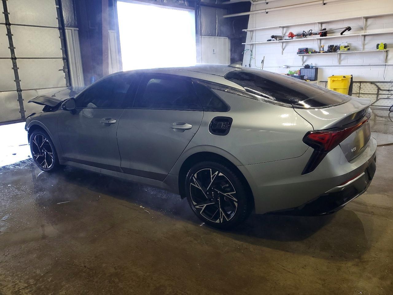 2025 KIA K5