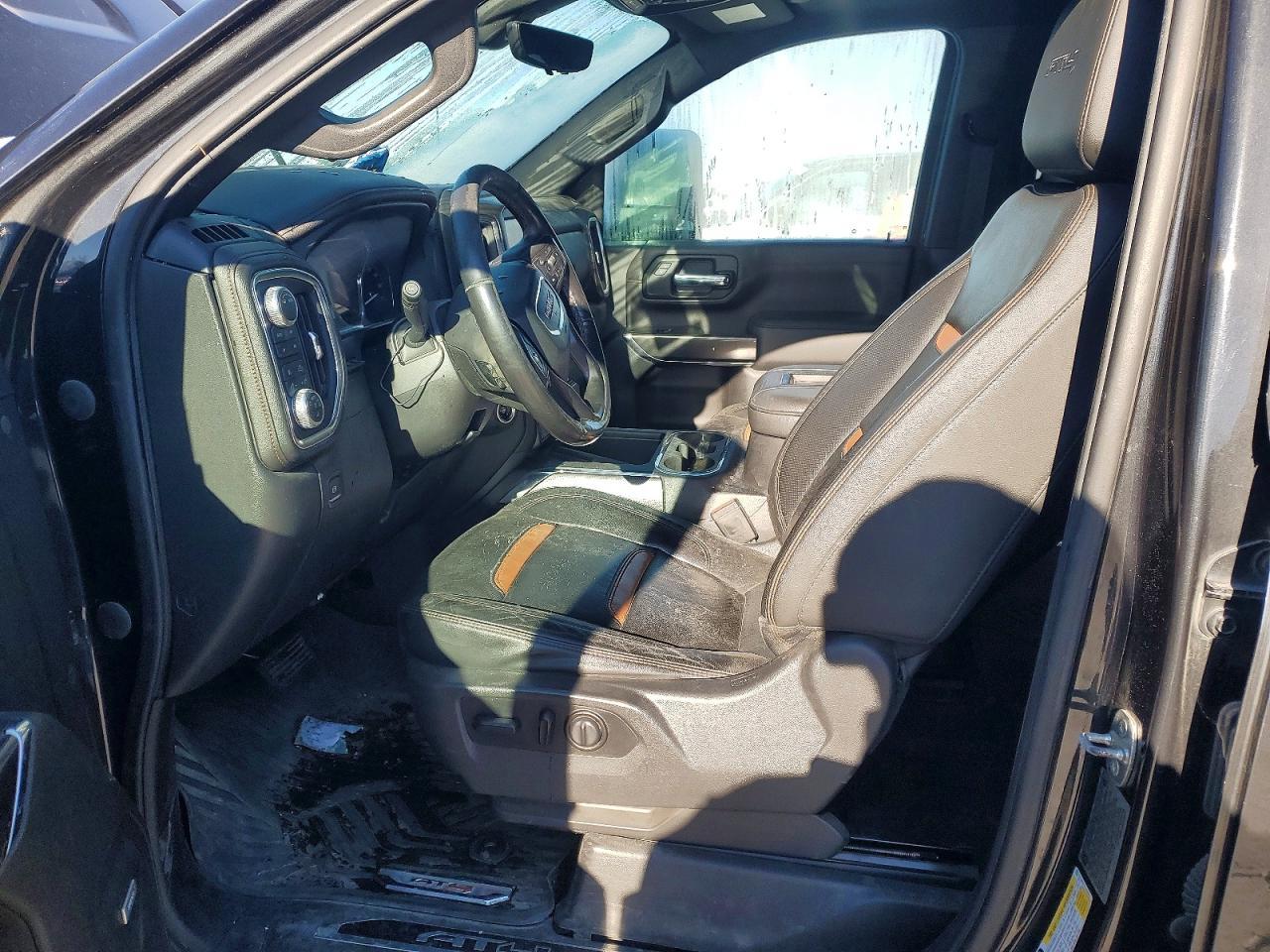 2020 GMC Sierra
