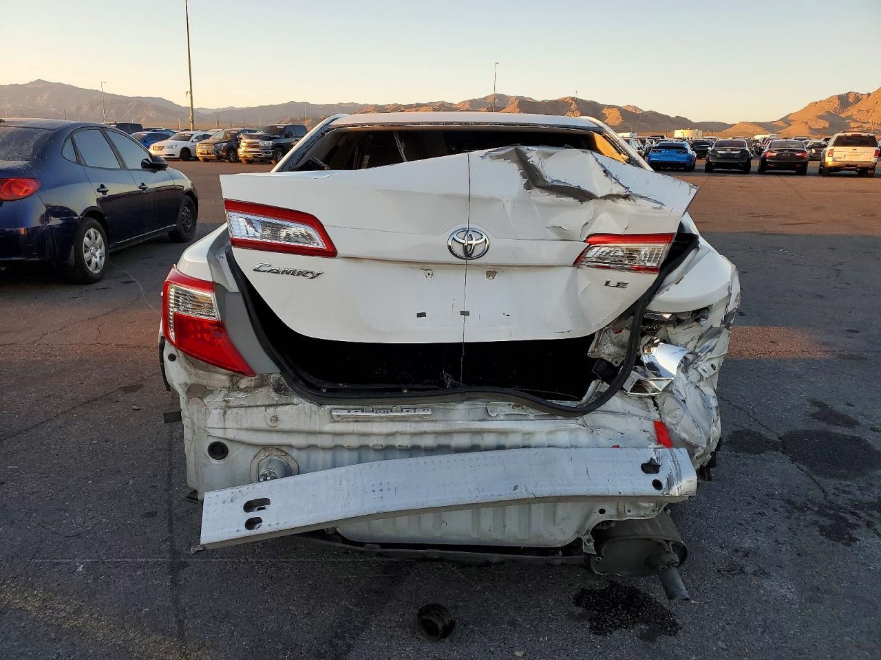 2013 TOYOTA CAMRY