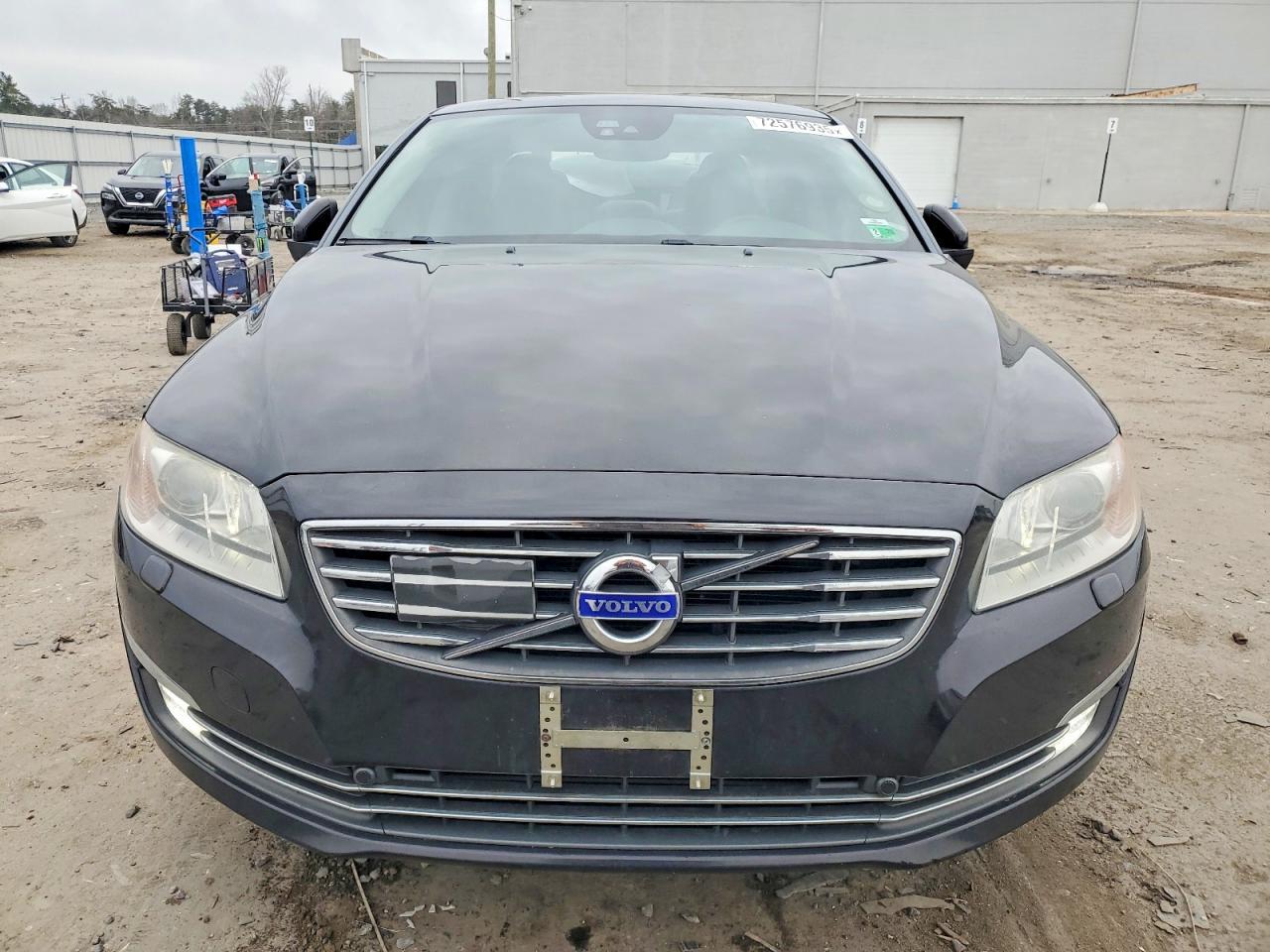 2015 VOLVO S80