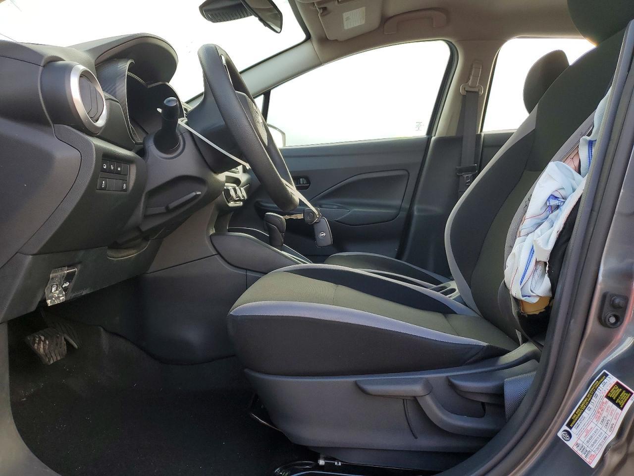 2025 NISSAN VERSA