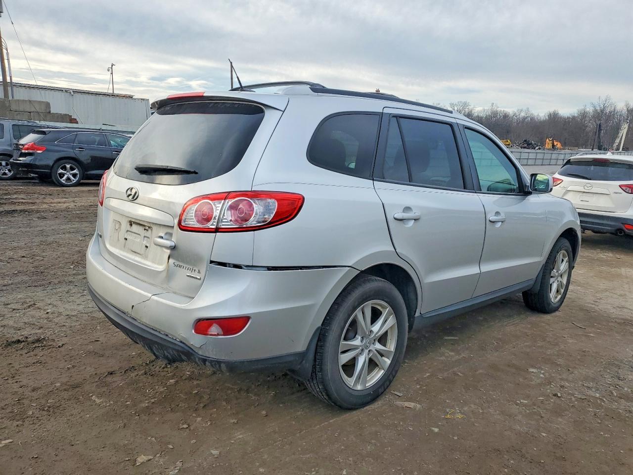 2011 HYUNDAI SANTA FE