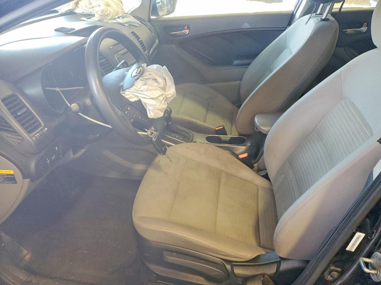 2015 KIA FORTE