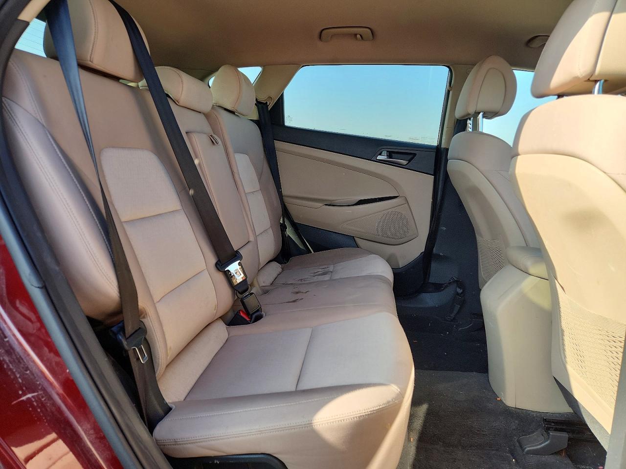 2016 HYUNDAI TUCSON