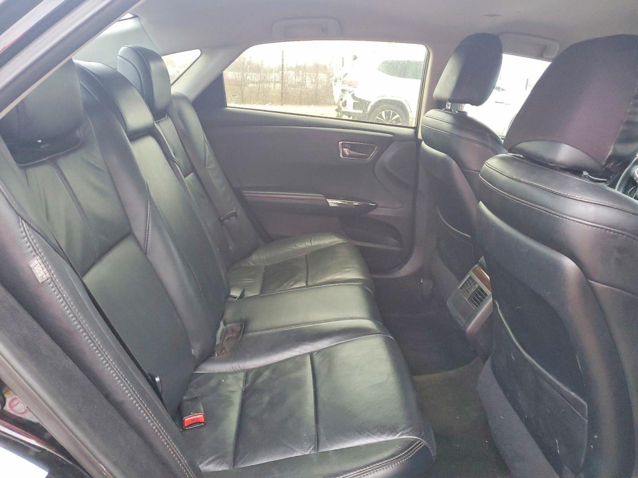 2014 TOYOTA Avalon
