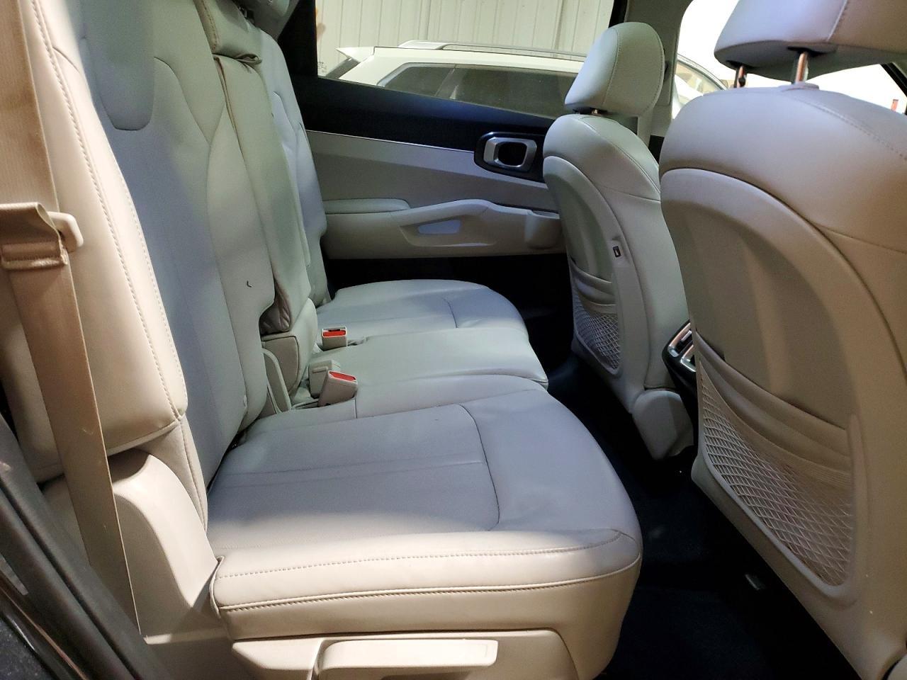 2021 KIA SORENTO