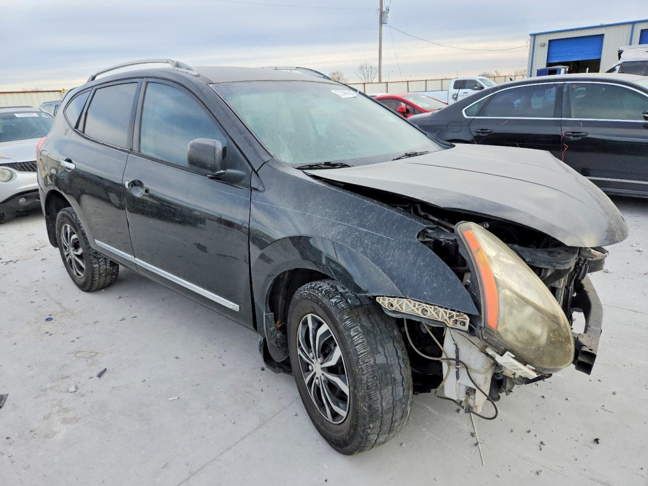 2014 NISSAN ROGUE