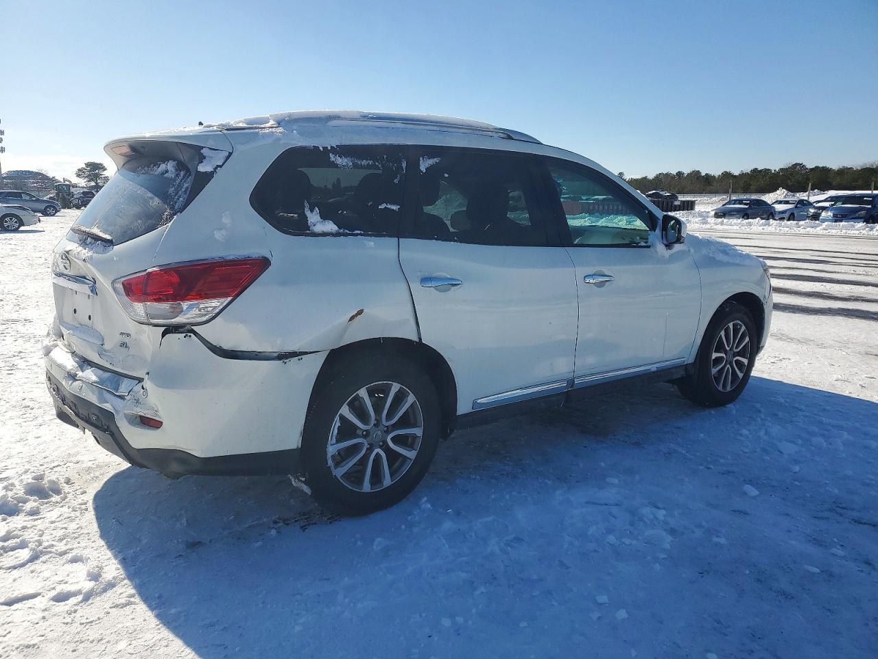 2015 NISSAN PATHFINDER