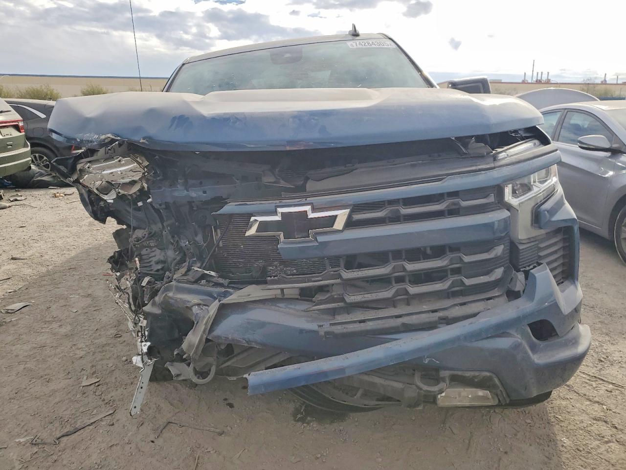 2024 CHEVROLET Silverado