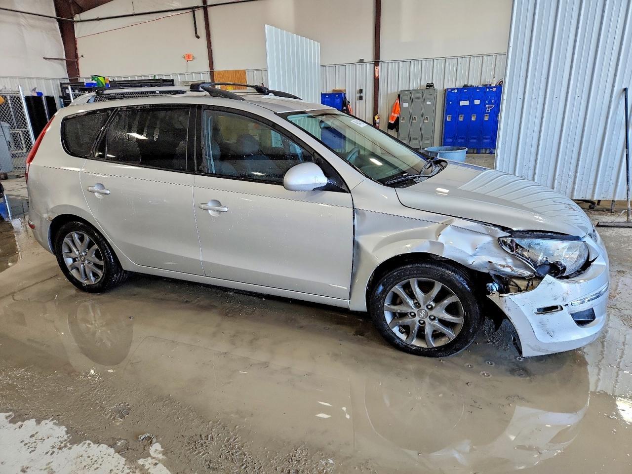 2012 HYUNDAI ELANTRA
